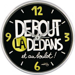 pendule-debout-la-dedans-et-au-boulot